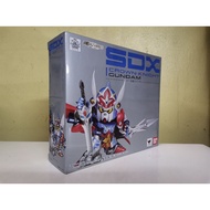 BANDAI COLLECTORS SHOP SDX CROWN KNIGHT GUNDAM