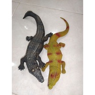 alligator crocodile buaya mainan haiwan binatang