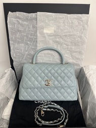 晶片 Chanel coco handle medium classic flap flap bag