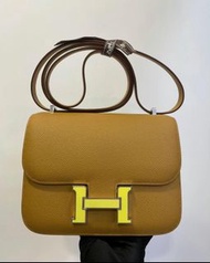 Hermes Constance 19