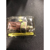 ! NISSAN SENTRA B14 ENGINE OIL PRESSURE SWITCH