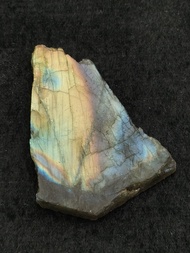 💜 หินลาบลาดอไลท์ ( Labradorite ) 27.5 กรัม ก้อนขัดทรงรี สีชัดมาก โทนหลากสีชัดๆ มีติดสีม่วงเล็กน้อย เหลือบเเสงสวยๆ เกือบเต็มหน้า ✨🎬 มีวิดิโอให
