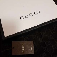 Gucci披肩