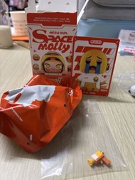 MEGA SPACE MOLLY 100% emoji 系列