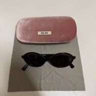 miumiu書呆子墨鏡
