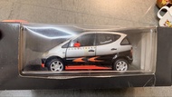 Mercedes-Benz A-Class Formula 1 Design 1:18 模型車