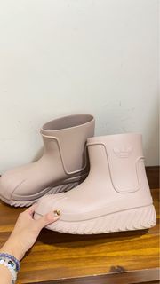 Adidas 雨鞋 短靴 UK5  $1500含運