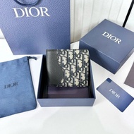 Market Most (Quality) Genuine Product Pattern
Dior Bi-Fold Saddle Short Wallet Short Clip
Black Fine