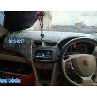 (Bisa Cod)Aksesoris Alas Dashboard Mobil Suzuki Ertiga 2012-2017 (Bulu