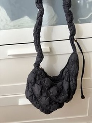 Carlyn cozy bag m black