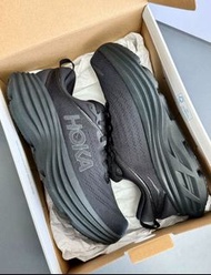 HOKA ONE ONE Bondi 8 舒適 跑步鞋 黑色