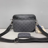 Lv trio黑老花三合一 芯片款 #全配🈶購證 #專櫃在售10多萬 #閒置新🆕閒置