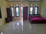 Villa  m² dengan 4 kamar tidur dan 5 kamar mandi pribadi di Puncak (Villa Pertiwi)