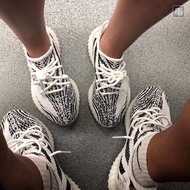 Yeezy 350    "Zebra”