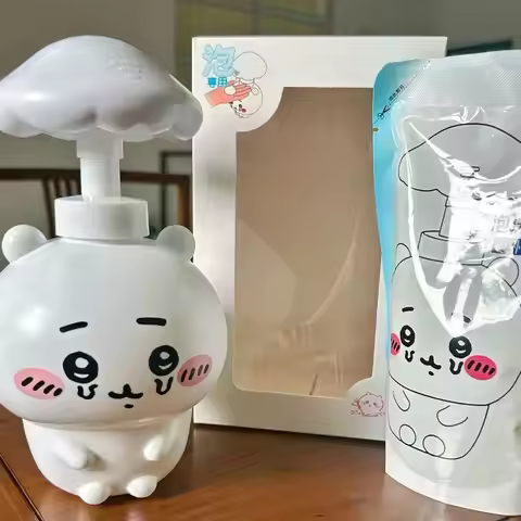 new 500Ml Chiikawa Bath Bottle Cartoon Soap Liquid Distribution Bottle Kawaii Reusable High-Capacity