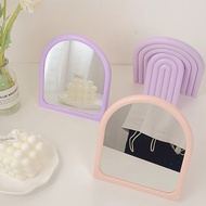 Compact desktop wavy design dome-shaped makeup mirror
