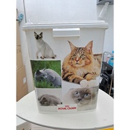 Royal Canin - Limited Edition Cat Plastic Food Container (Square)