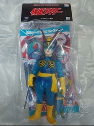 Medicom Sofubi 幪面超人 蜂女