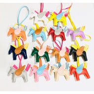 Pegasus Rodeo Horse Keychain Cute Elegant Bagcharms New Style Synthetic Leather Pony Ornaments Chain