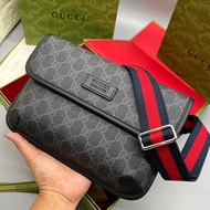 ♥️กระเป๋าคาดอก Gucci♥️ size 20 cm : grade original งานคุณภาพ อุปกรณ์ : กล่อง/ถุงผ้า/ถุงกระดาษ/ใบเสร็จ/การ์ด Full box set  สินค้าถ่ายจากงานจริง   #guccipundaree