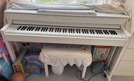 YAMAHA CLP-545 白色數碼鋼琴連琴櫈