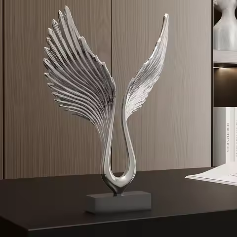 The sculpture of Da Peng spreading his wings is luxurious and light Creative Art Sculpture Eagle Win