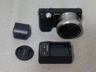 SONY NEX-5 + 16+50mm鏡頭