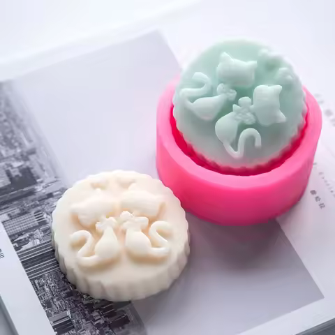 1pc Animal Cat Silicone Soap Mold Two Cat Gypsum Craft Mold Round Handmade Soap Candle Making Mold