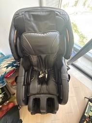 OTO Esselence ES-07 Massage Chair