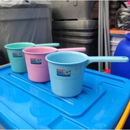 Diung GL 15 LION STAR/GL-15 Deluxe Water Scooper 1.5 LT LION STAR