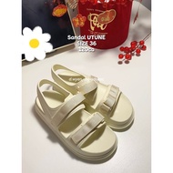[Pass] Utune Sandal Size 36