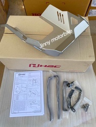 การ์ดท้องเครื่อง CL500 H2C (Under guard silver/black CL500 H2C)