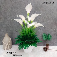 ARTIFICIAL CALLA LILY FLOWER SET AND MONSTERA LEAVES WITH MELAMINE POT / BUNGA LILY GUBAHAN SIAP DEA