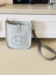 Hermès Mini Evelyne TPM 16 聖杯藍 Stamp Z
