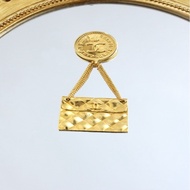 Chanel 93年康鹏cc胸针