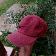 Topi Nike small swoosh vintage 90s