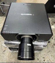 Panasonic 樂聲 3-Chip DLP 投影機 PT-DZ10K 商用投影機