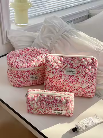 1Pc/Set All Over Print Red Ditsy Floral Large Capacity Quilted Cosmetic Bag Lightweight Portable Tra