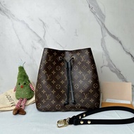 LV NeoNoe黑色水桶包