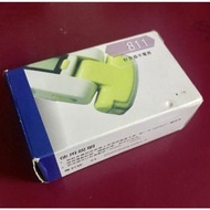 有手電筒照明功能的計步器