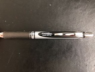 Pentel Metal tip .7 energel Liquid gel ink pen black