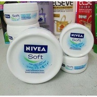 KEM DƯỠNG ẨM NIVEA SOFT 200ML