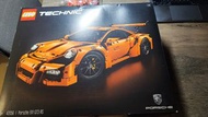 Lego 42056 porsche 911，齊件齊盒，已砌。