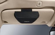 已絕版! BMW原廠正品 遮陽板眼鏡盒※台北快車※Glasses Case 不限車種 iX1 2 3 4 5 6 7