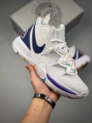 【พร้อมส่งของแท้💯/ รุ่นนี่ใส่ตรงไซส NIKE Kyrie 5 Have A Nike Day แฟชั่น รองเท้ากีฬา（สินค้าพร้อมกล่อง อุปกรณ์ครบ จัดส่งฟรี）