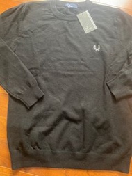 Fred Perry 黑色圓領毛衣