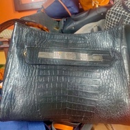 tas guess second preloved