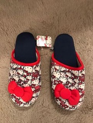 Hello Kitty 拖鞋