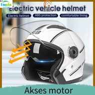 Lampu motor ★COD Adult  Helmet big helmet dewasa Helmet sgv Helmet helmet motor topi keledar motor helmet Helmet Motor 摩托车头盔✮