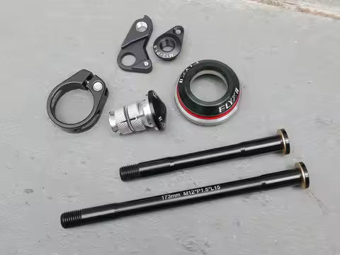 Gravel Bike Thru Axle Front Rear 100mm * 12mm Axle Front Fork / 142mm * 12mm Axle + Headset + Seat C
